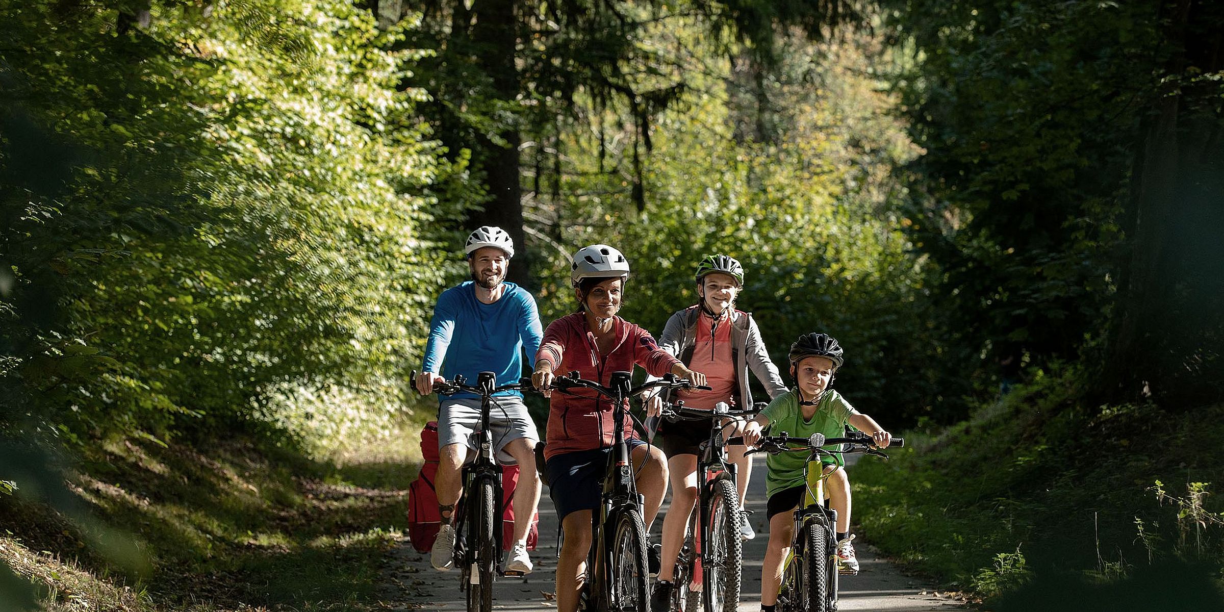 In bicicletta in estate